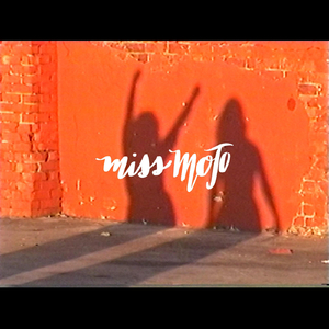 亚洲肏穴高潮喷水乱伦视频
